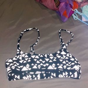 Iheartraves reflective top